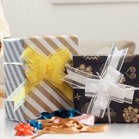 Wrapping Paper Sheets (6) and Pull Bows (3) Folded Flat - Picture 3 of 7